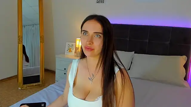 KellyWhites' Live XXX Chat
