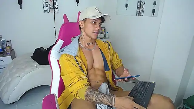 Leonard_Price 웹캠 쇼