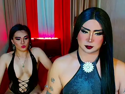 Incredible_Shemale Webcam Show