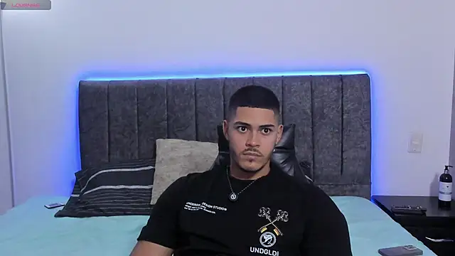 Iamdylan777's Live XXX Chat