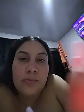 esmeralda_jadees' Live XXX Chat