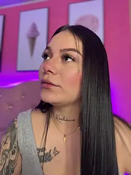 Megaan__More Chat XXX in diretta