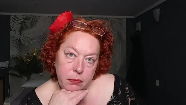 Chat +18 de Fara_Flutte ao vivo
