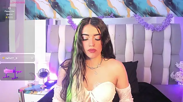XXX chat uživo modela IsaDiiaz