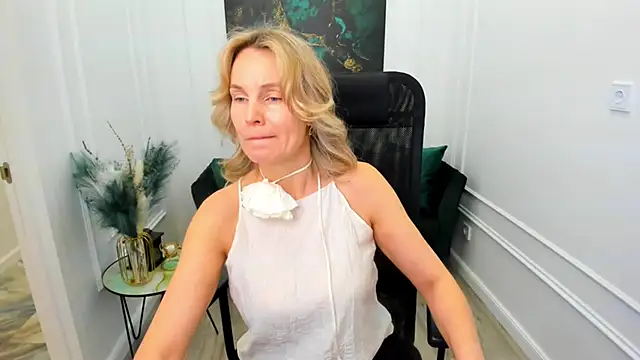 Sinty_Devis – Naživo XXX chat