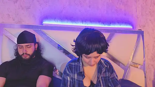 Chat XXX en directo de Benny_and_Mark