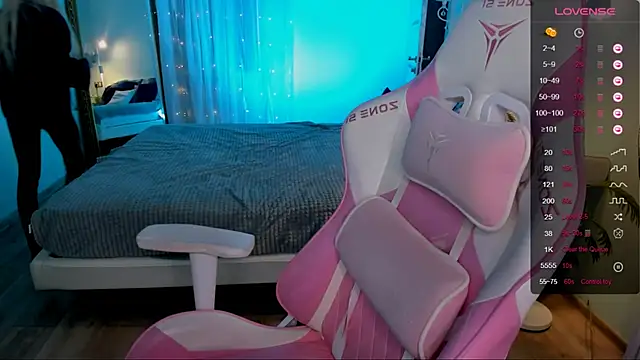 Chat XXX Live AnyaTaylor_