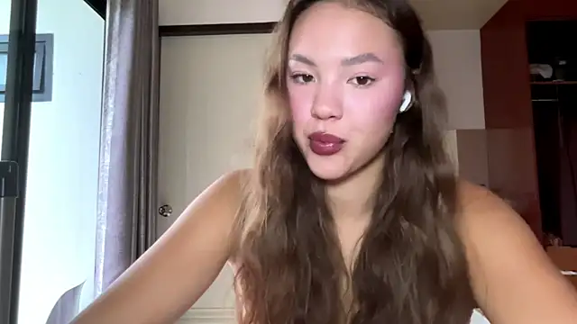 دردشة kamila_18_french الجنسية المباشرة