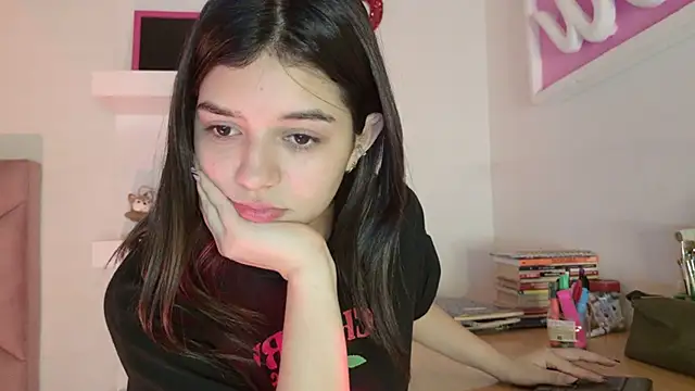 eva_sin18 Adlı Modelin Canlı XXX Sohbeti