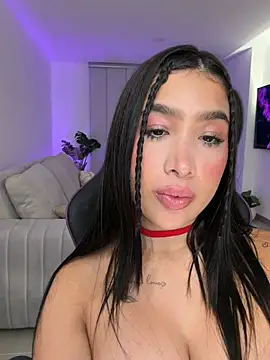 AliceBoomx Adlı Modelin Canlı XXX Sohbeti