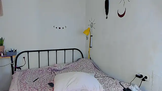 Sala de chat ao vivo de LiyaFly