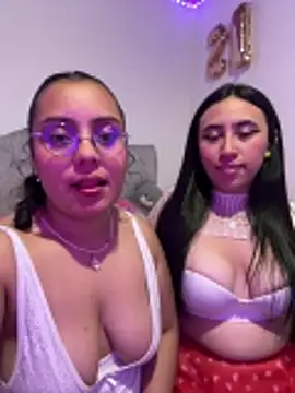 tuli_aily Show Webcam