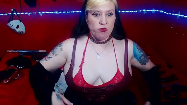 Czat XXX na żywo – MATURE_Randy