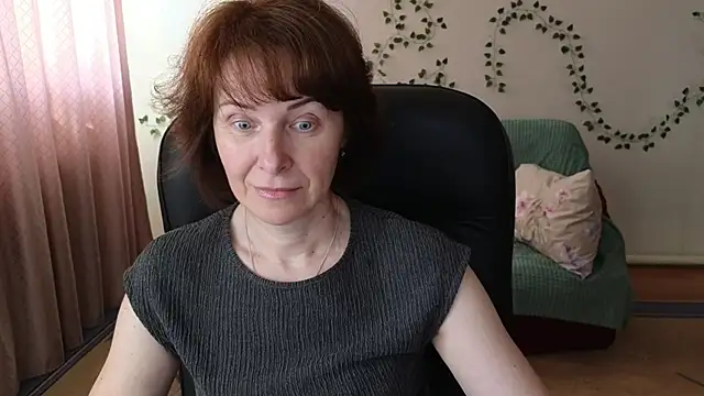 Lia_Tito Adlı Modelin Canlı XXX Sohbeti