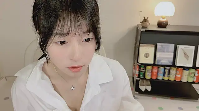 Onechestnut's Live XXX Chat