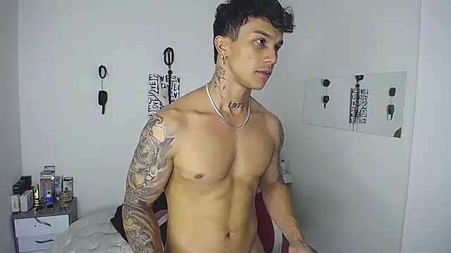 Chat +18 de Leonard_Price ao vivo