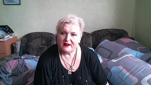 Lana555 Adlı Modelin Canlı XXX Sohbeti