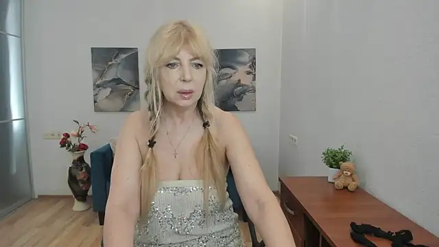 Anna_Diax Chat XXX in diretta