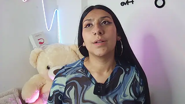 Sara_Blum's Live XXX Chat