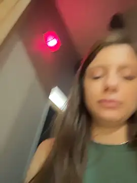 Chat +18 de Eileen_Elfie ao vivo
