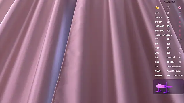 Walt_Enjoy 即時 XXX 聊天