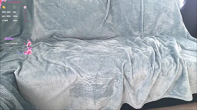 Mila_petal Show Webcam