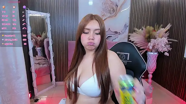 Chat XXX en directo de SABRIINA_TAY
