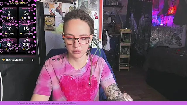 Chat +18 de LisaFoxy_y ao vivo