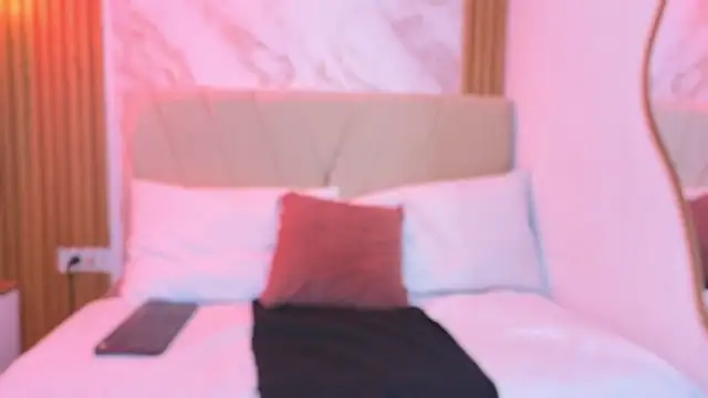 j_belle_'s Live XXX Chat