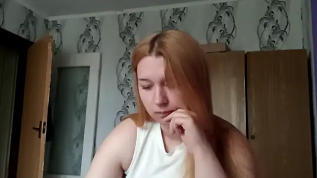 RaeannRoewe লাইভ XXX চ্যাট