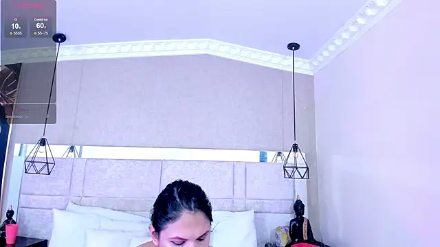 kimCosseyy Adlı Modelin Web Kamerası Şovu