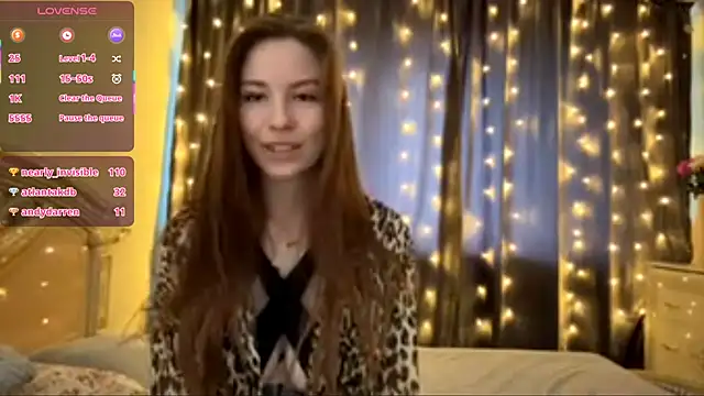 VikiRewilds' Live XXX Chat