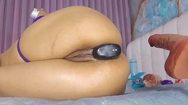 britanyy_ Obrolan Langsung XXX