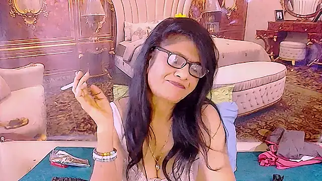 IndianAllure Obrolan Langsung XXX