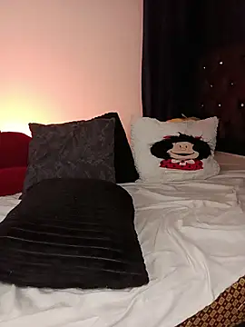 Piafisher_2's Live XXX Chat