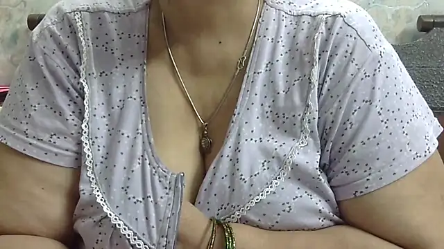 Kavya_XX 现场XXX聊天
