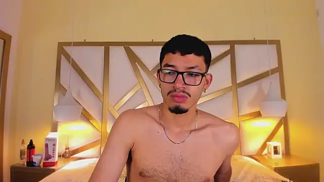 Chat XXX en directo de Jaxon_Carter