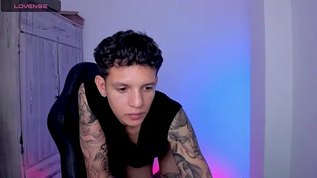 tylernova Webcam Show