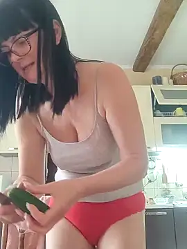 AliceSwan57 – Naživo XXX chat
