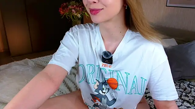 mynameloveeeeee live XXX chat