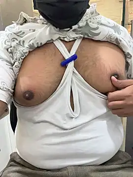 dick69lil 网络视讯表演