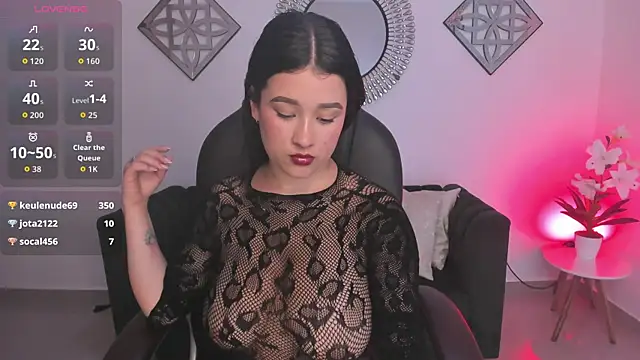 Emi_Roseth Live XXX-Chat