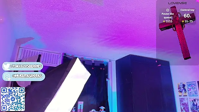 XXX chat uživo modela toky_doll