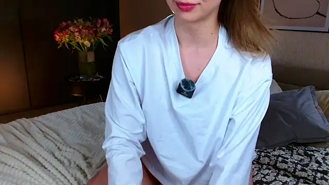 Chatroom XXX en direct de mynameloveeeeee