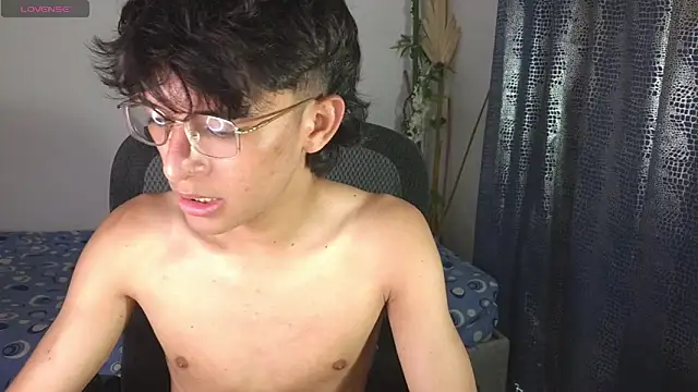 Chat XXX ao vivo de noah_millerx