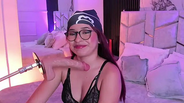 Alessiaspice Adlı Modelin Canlı XXX Sohbeti