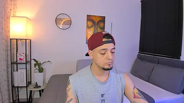 alejandro_calderon1 라이브 XXX 채팅