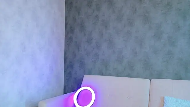 دردشة OnlyForYou_ الجنسية المباشرة
