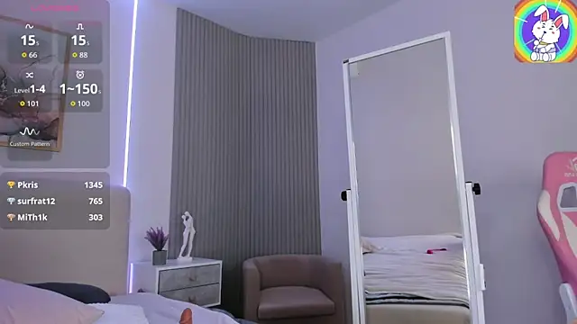 VirginChloe 现场XXX聊天
