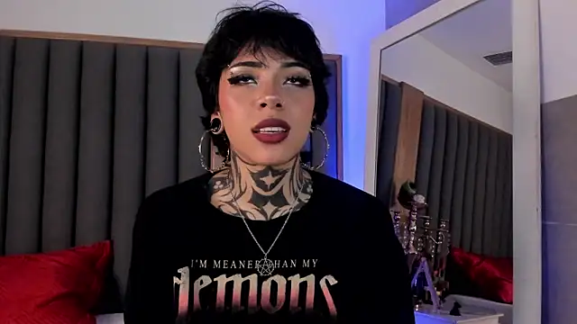 misstomie_ Adlı Modelin Canlı XXX Sohbeti